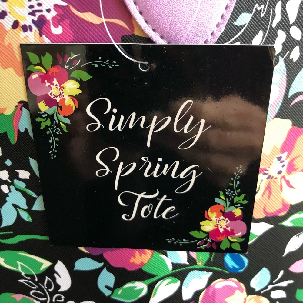 Simply Spring Floral Tote NWT, Magnetic Closure - Picture 3 of 8
